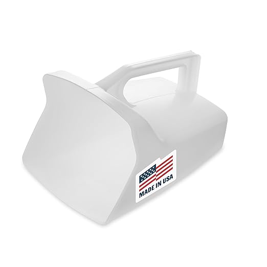 Rubbermaid Commercial Products Food Service Utility Scoop, 64-Ounce, White, for Ice/Bar and Ingredient Use in Restaurant/Kitchen