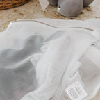 Full Circle Mesh Laundry Bags Set of 4 – Recycled Material Garment Wash Bags with Durable Zippers, Protects Delicates, Lingerie, and Small Items in Washing Machines, White